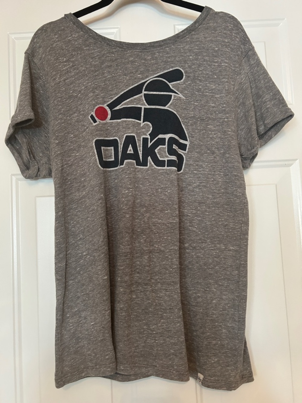 47 Brand Iowa Oaks Women’s Slub Tee Gray Baseball Vintage Team Collector Sporty